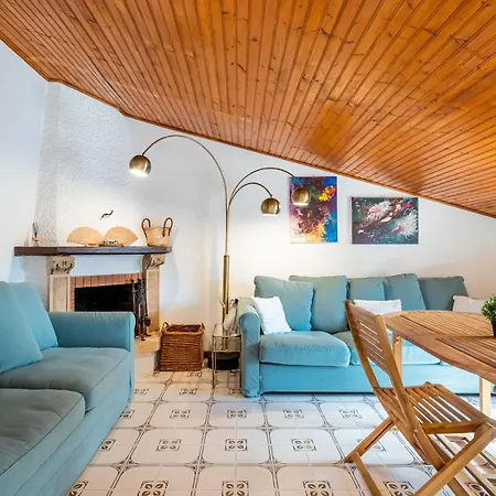Guesthost - Naxos Charming Penthouse With Swimming Pool X6 Appartement Giardini-Naxos
