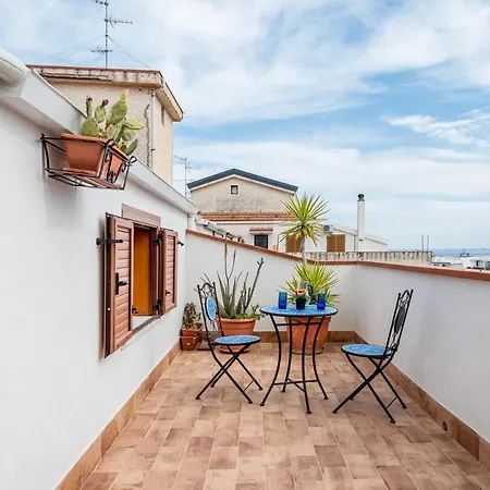 Apartment Naxos Charming Penthouse With Swimming Pool X6